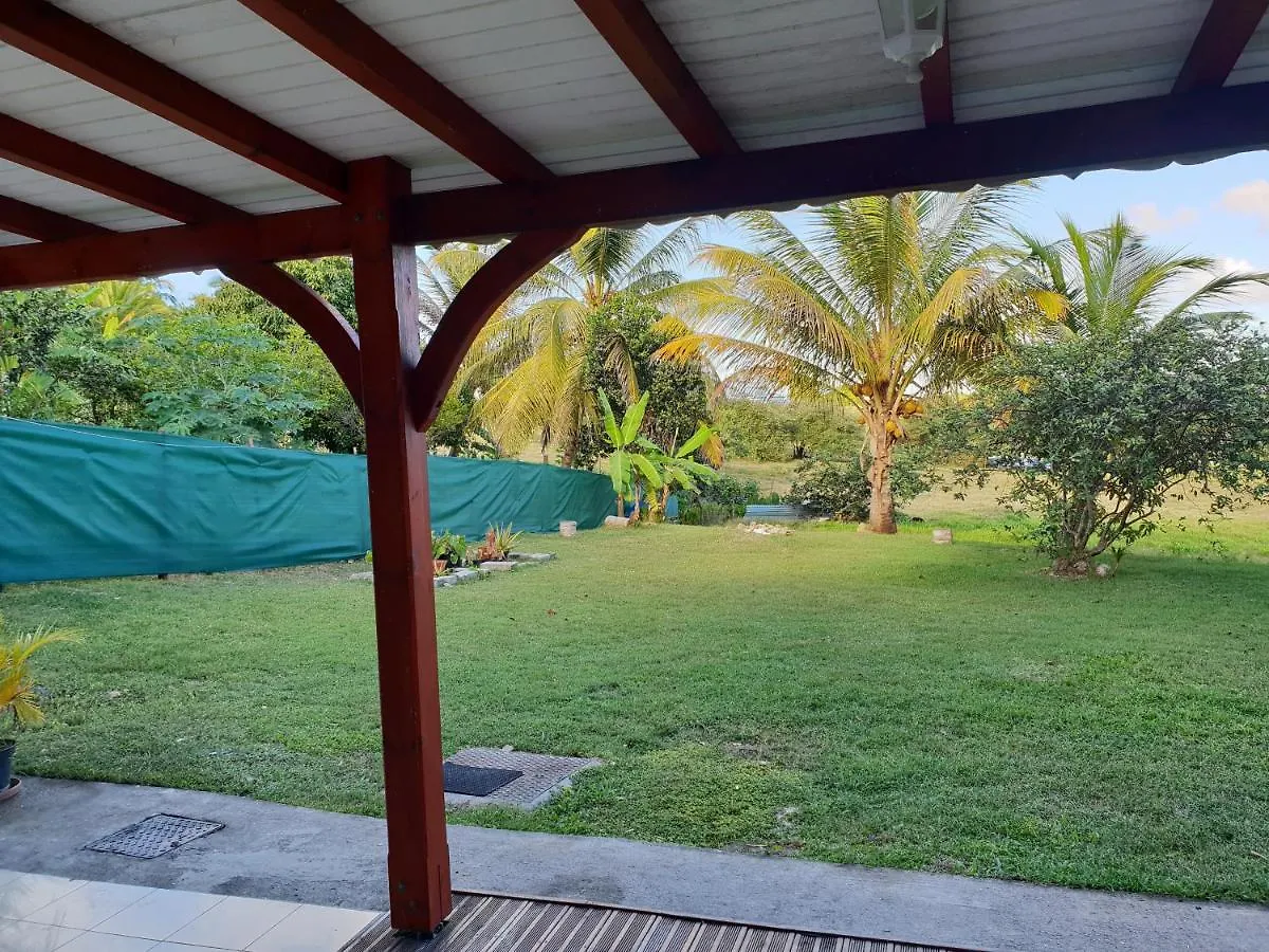 Location T3 Sun Hollidays Tout Confort Sainte-Anne  Guadeloupe